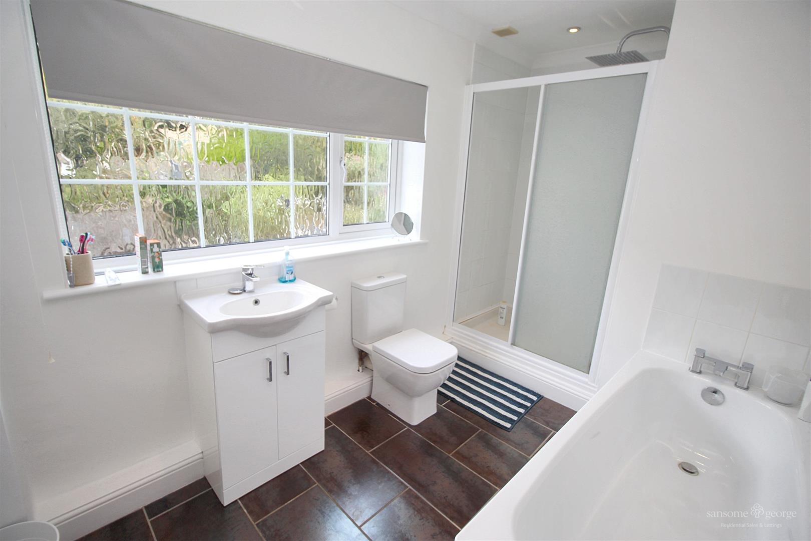 Lower Elmstone Drive, Tilehurst, Reading